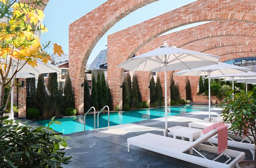Suwon-Pool-Salon
