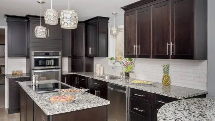 gray kitchen countertops