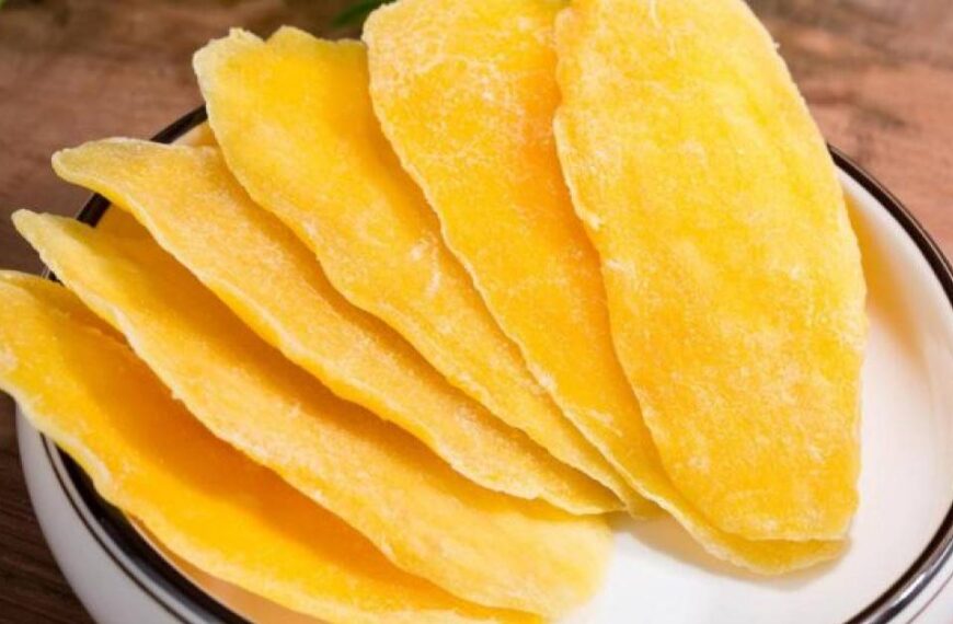 An image of Dry Mango in Pakistan
