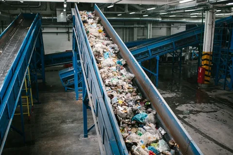 Waste Management in the UAE: A Sustainable Approach for a Greener Future