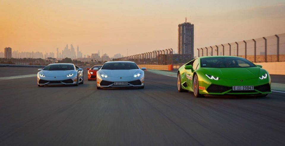 How Much It Costs to Rent a Sports Car in Dubai