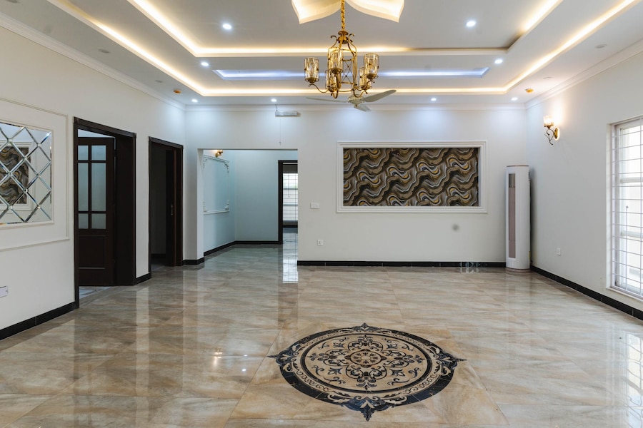 Why You Should Go For Ceiling Work Company in Dubai?